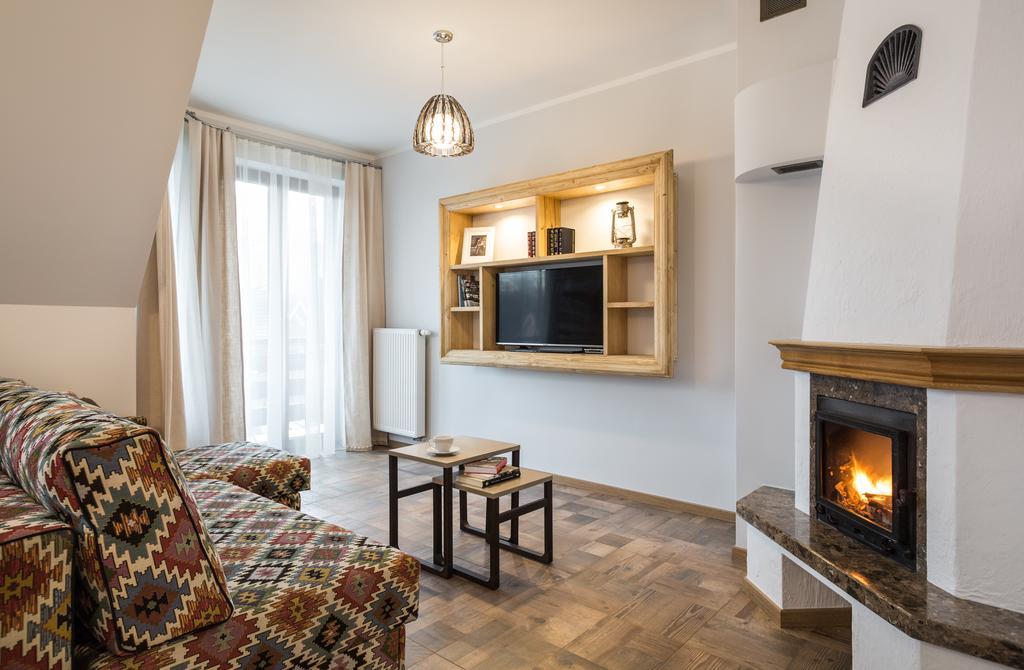Udanypobyt Apartamenty Kominkowe 자코파네 객실 사진